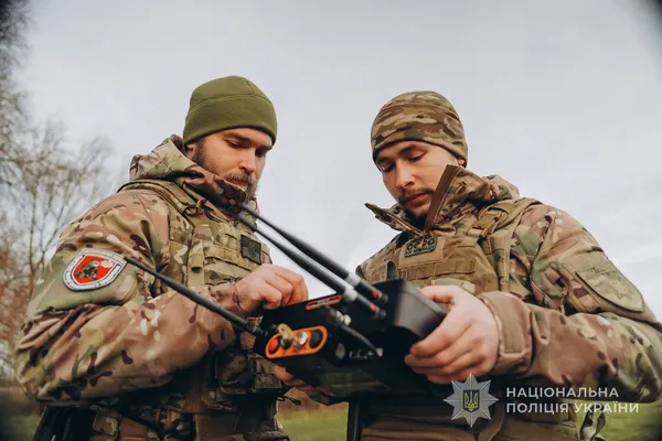 Втратив дім на Луганщині й почав усе з нуля на Волині: історія поліцейського-вибухотехніка (фото)