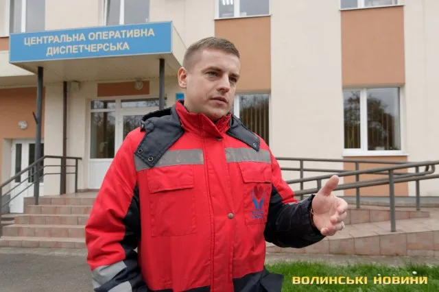 «Інколи немає часу випити чай» – як на Волині працюють ковідні медичні бригади (фото)