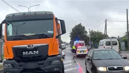 У Луцьку вантажівка збила пенсіонерку: жінка загинула (відео)