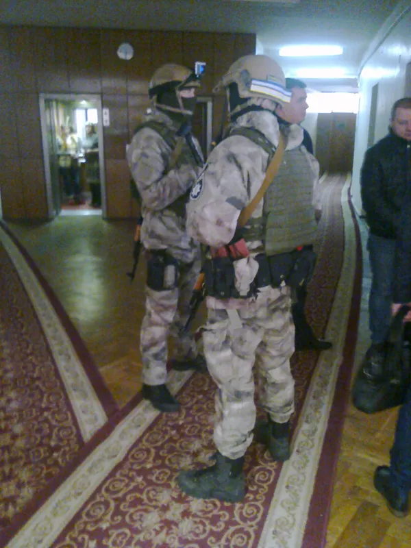 «Маски-шоу» у Волинській облраді: як це було (фото)