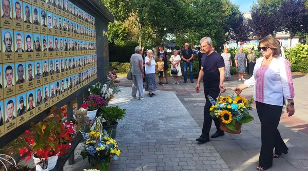 Рідним загиблих ковельчан вручили почесні нагороди (фото)