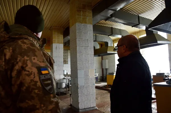 Із «Богом забутої військової частини зробили »лялечку