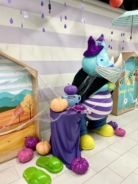 Як святкували Halloween у комплексі «Смугастий носоріг» (фото)*