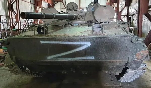 Українські штурмовики здобули в бою трофейну російську БМП-3 (фото)