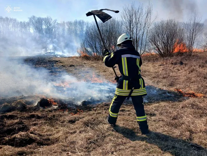За добу на Волині сталися 27 пожеж (фото)