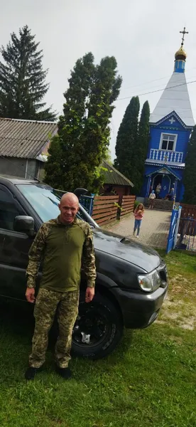 Волинянин Анатолій Бовкуш отримав «Золотий хрест» від Залужного (фото)