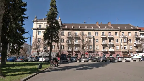 Скільки років найстарішому будинку Луцька і хто у ньому живе (відео)