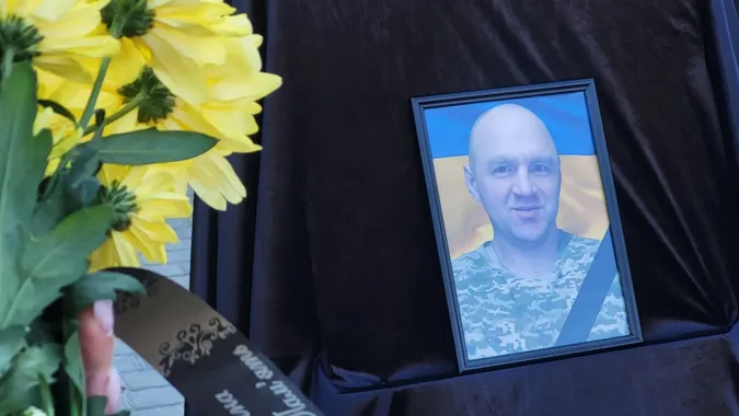 Двічі доброволець: у Ковелі попрощалися з 41-річним воїном Вячеславом Куцем (фото)