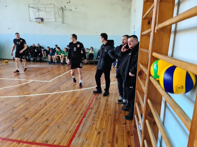 У щорічному волейбольному турнірі у Підгайцях перемогли рятувальники (фото)