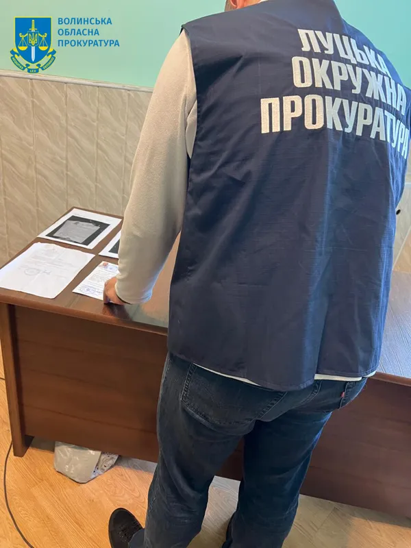 Трьох жителів Луцька та району судитимуть за підробку документів для ТЦК та СП (фото)