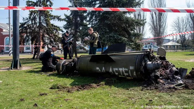 Удар по Краматорську: як росія розганяє фейк про «українську ракету» (фото, відео)