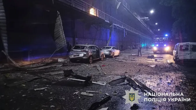 Росіяни вночі атакували Київ: 11 постраждалих, серед них – двоє дітей (фото)
