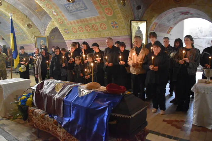 У Луцьку попрощались із Героєм Олександром Вибачем (фото)