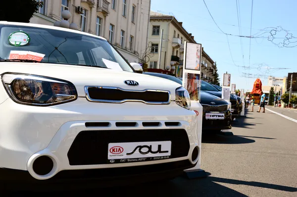 BMW, Volvo, Jeep: у Луцьку проходить автовиставка (фото)