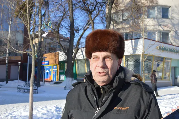 Чи підтримують лучани зміну святкових днів в Україні?