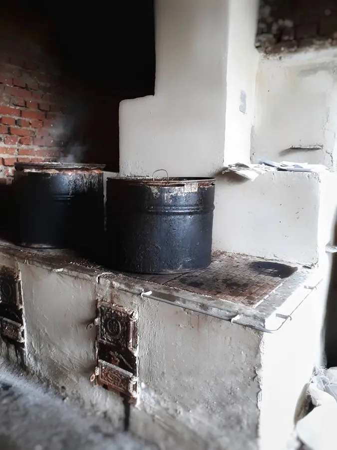 «Ласка» просить лучан приносити великі металеві каструлі