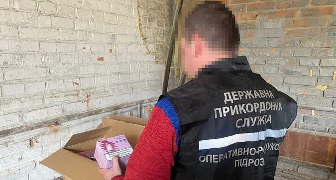 Волинські прикордонники перекрили нелегальний канал постачання «електронок» з ЄС (фото)