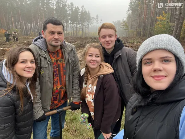 Відра сосен, туман, гриби: чому волинських медійників вивезли в ліс (фото)