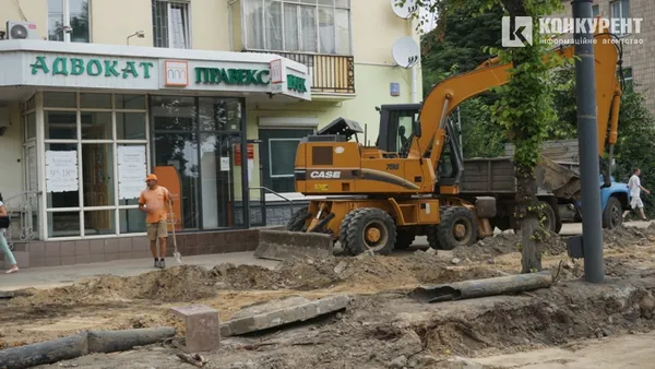 Каналізація, бордюри і поребрики: що зробили на проспекті Волі (фото, відео)