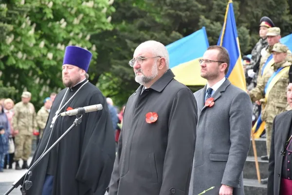 У Луцьку вшанували пам'ять жертв Другої світової війни (фото)