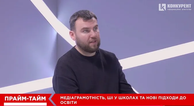Уроки літератури в школах – галопом по Європах: топовий вчитель світу розповів, чого бракує освіті (відео)
