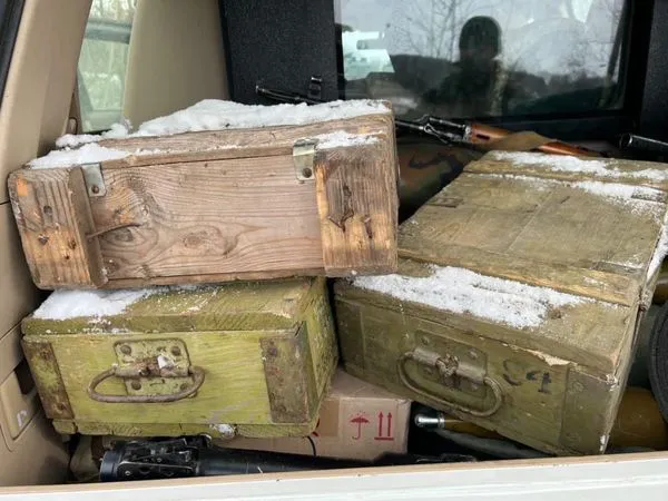 Залишили гранати, набої, зенітну установку: на Луганщині рашисти втекли від українських захисників (фото)