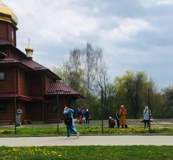 Як лучани освячували великодні кошики (фото)