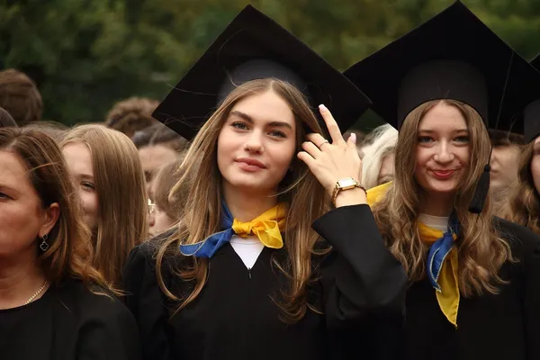 У Луцьку посвятили в студенти понад 3,4 тисячі першокурсників ВНУ (фото)
