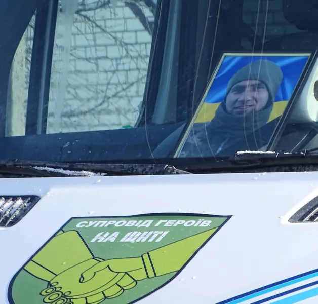 На Волині попрощались з Героєм Романом Махнюком (фото)