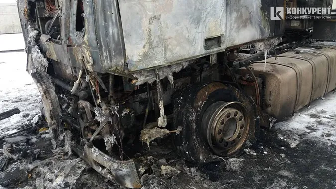 Показали фото погорілого майна голови Підгайцівської ОТГ