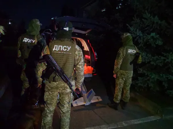 У Шацькому районі затримали контрабандиста з безпілотником (фото)