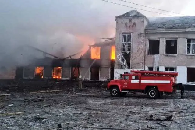 Вночі на Харківщині розбомбили навчальний заклад (фото, відео)