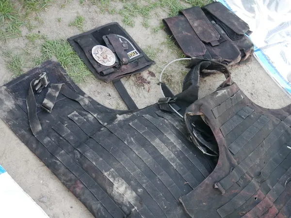 На Хмельниччині правоохоронці ліквідували нападника, який розстріляв капітана поліції (фото)