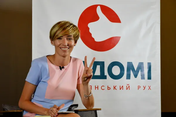10 гривень на місяць та вечірки з Монатиком, – Хорзов розповів свідомим лучанам, як став успішним (фото)