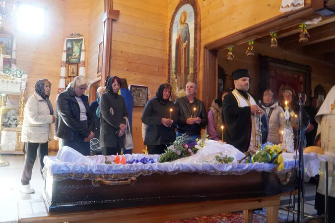 У Володимирі попрощалися із захисником Сергієм Карабасем (фото)