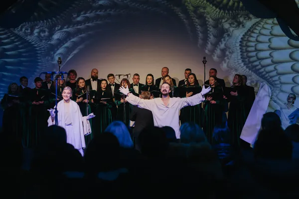 «ОРАНТА» в Луцьку: у «ГаРмИдЕр ангар-stage» презентують різдвяну програму «ТИША»