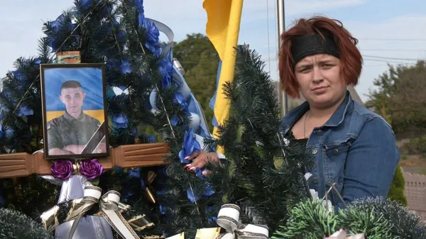 Фотосесія у формі чоловіка: вдова кулеметника з Волині Івана Зелінського поділилася спогадами про коханого (фото)