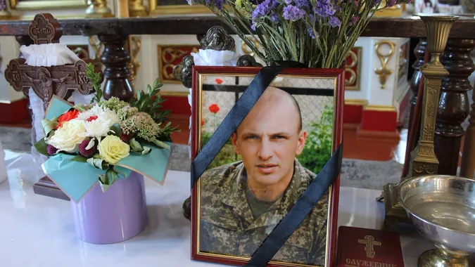 На Волині попрощалися із загиблим кулеметником Павлом Манюхіним (фото)