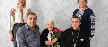 Вчителька, мама і прабабуся: на Волині довгожителька відзначила 95-річчя (фото)
