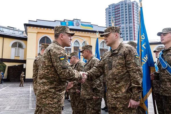 Волинські нацгвардійці отримали бойовий прапор (фото)
