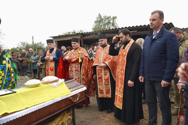 На Волині віддали останню шану загиблому воїну Роману Самусенку (фото)