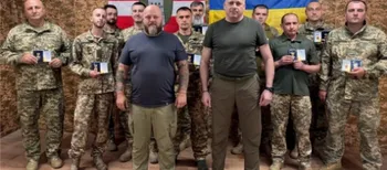 Бійців волинської «Сталевої Сотки» нагородили відзнаками «Захиснику Луганщини» (фото)