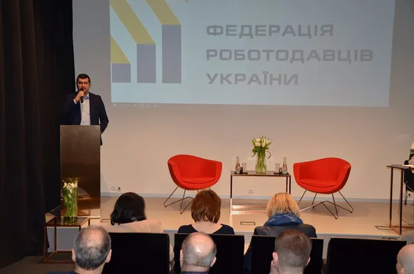 Чому в Луцьку «заморозили» нове будівництво