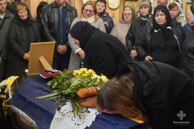 На Волині попрощалися із загиблим захисником Павлом Ковальчуком (фото)