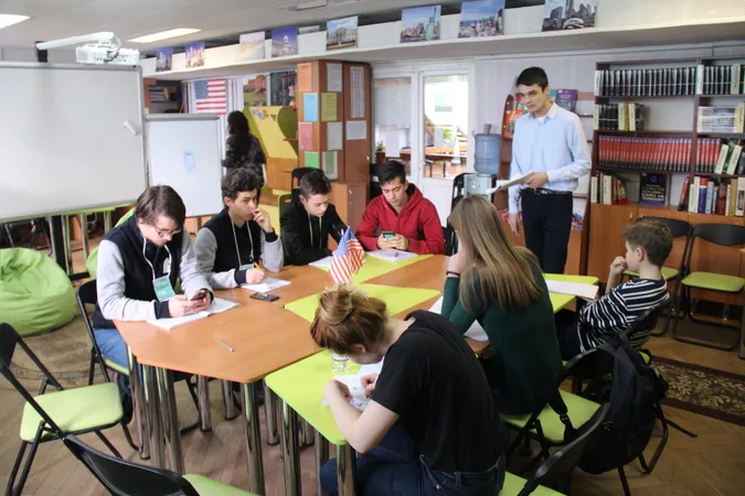 У Луцьку відбувся англомовний дебатний турнір (фото)