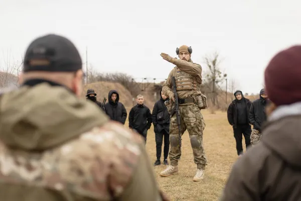 Волиняни вчили основи партизанської війни через складну ситуацію на кордоні країни (фото)