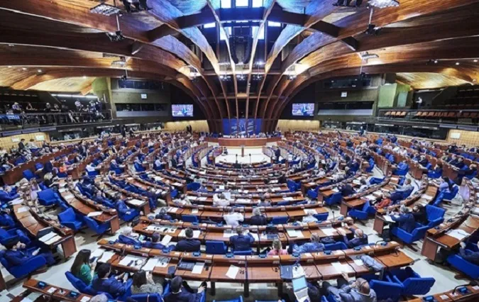 ПАРЄ визнала росію диктатурою
