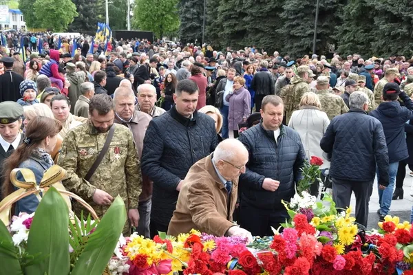 У Луцьку вшанували пам'ять жертв Другої світової війни (фото)