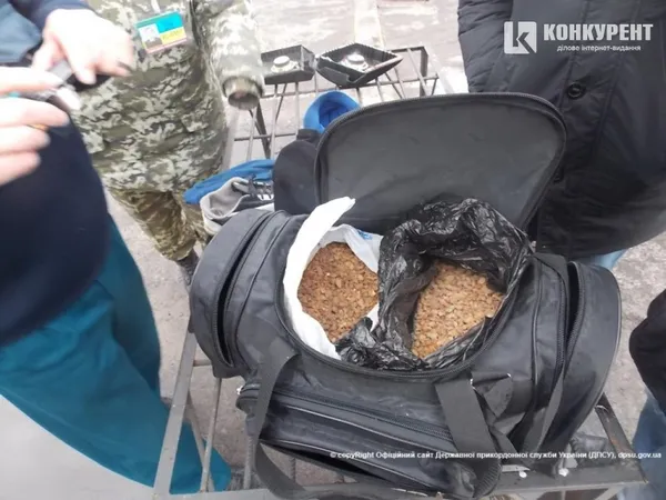 На Волинь везуть бурштин з Білорусі? ВІДЕО