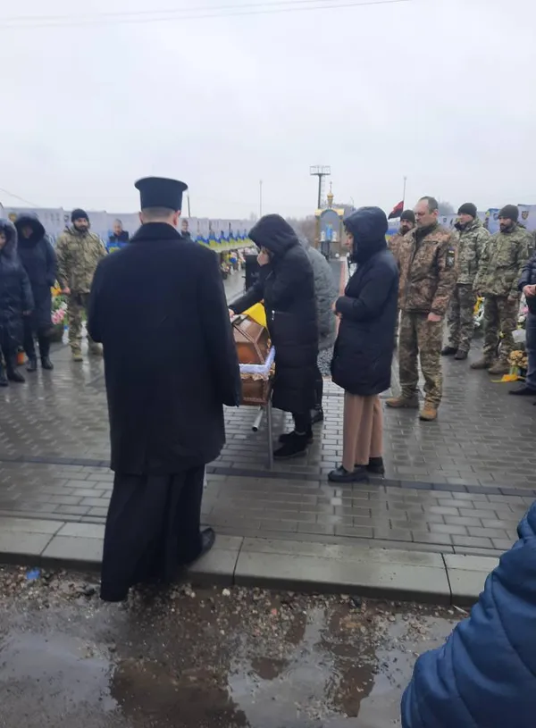 На Волині попрощалися із воїном Володимиром Баглаєм (фото)